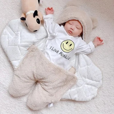 Cozy Snuggles - Plush Newborn Swaddle