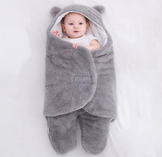 Cozy Snuggles - Plush Newborn Swaddle